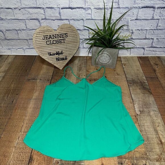 J. Crew Cami Racerback green tank top blouse size M - Picture 9 of 9